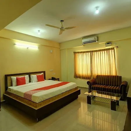 Oyo 36976 Hotel Rajashree Comforts